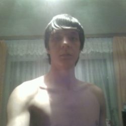 Парень, ищу даму для похода на секс вечеринку Парень, ищу даму для похода на секс вечеринку