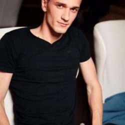 Парень, я из Чебоксары. Ищу девушку для постоянных отношений и секса Парень, я из Чебоксары. Ищу девушку для постоянных отношений и секса