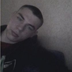 Молодой, симпатичный парень, ищу девушку для серьезных отношений, которая готова изменять Молодой, симпатичный парень, ищу девушку для серьезных отношений, которая готова изменять